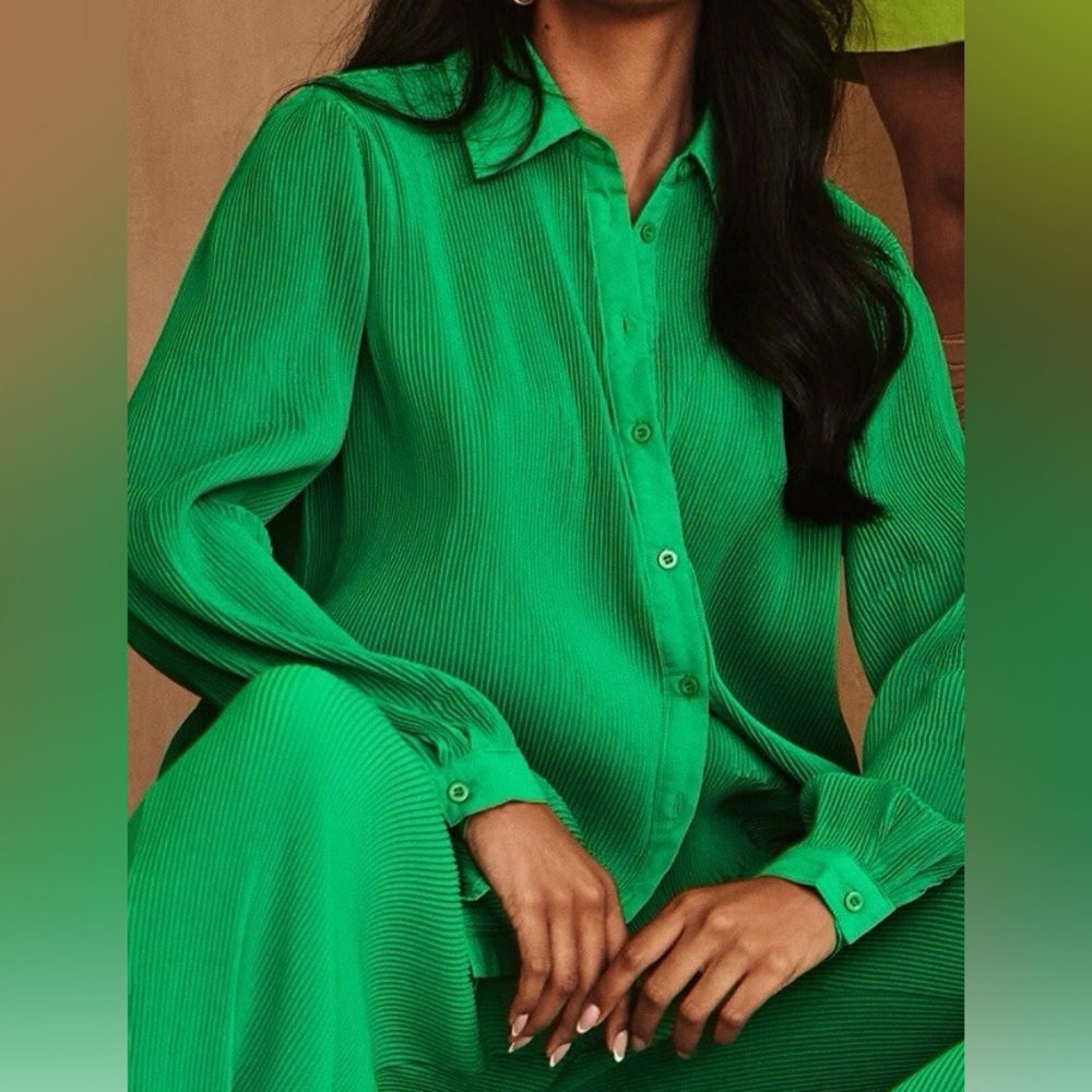 Pretty Little Thing Bright Green Plisse Button Front Oversized Shirt